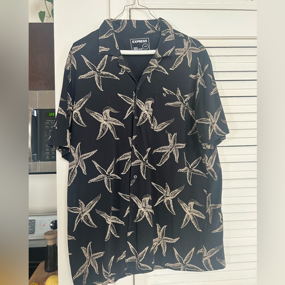 Express Starfish Design Moisture Wicking Button Down